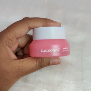 Aqualogica Radiance+ Plump Lip Mask