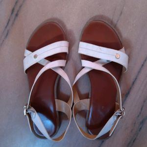 White Sandal In Good Condition