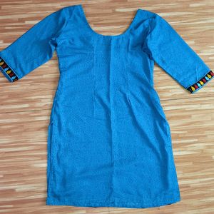 Short Kurti/ L-size