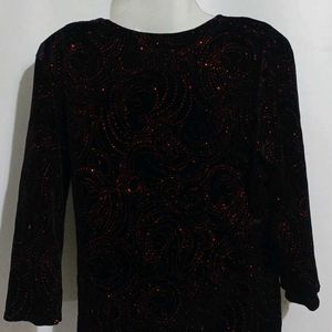 RED SHIMMERY VELVET TOP