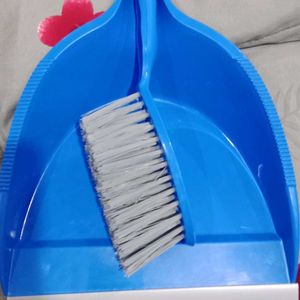 Dust Pan With Brush