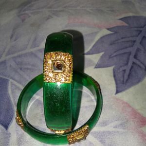 Trandy Fashionable Green Kada