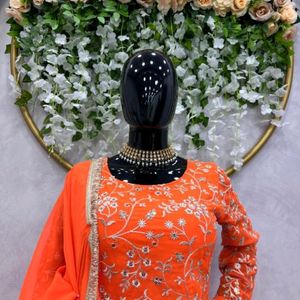 Top Lehenga Dupatta