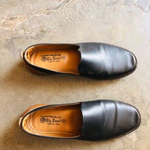 Black & Brown Belly Shoes For Men