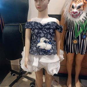 Kids Mannequin Available