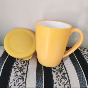 Yellow Mug With Lid ☕️