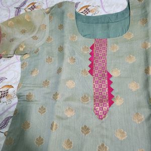 Kurta Set With Heavy Duppatta