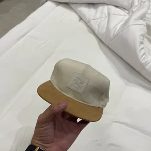 H&M beige Cap