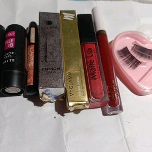 CCombo Lipsticks