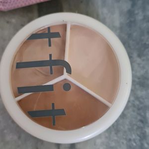 T Fit Cover Up All Pro Concealer + Finger Puffs