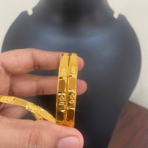 One Gram Gold Plated Bangles.6 Month Colour Garantee.Laxmi Devi Ideol Design.very Reasonable Price.size 2.8 Only Available