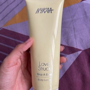 Nykaa Lovestruck Skip A Beat Body Lotion