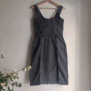 ROADSTER DENIM DRESS