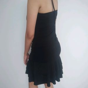 New Party Wear Classy Black Mid Dress... Unused..B