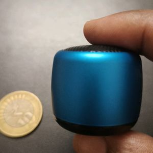 Coin Size Bluetooth Speaker - Brand New