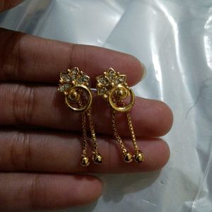 Earings