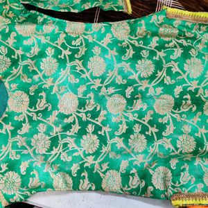 SHORT BANARASI KURTI FOR HALDI/MEHANDI 💛💚