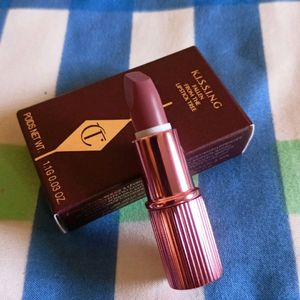 Charlotte Tilbury Kissing Lipstick "90's Pink"