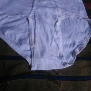 Boy White Brief L Size