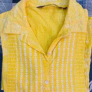 Yellow Women’s Insert Pocket Kurta