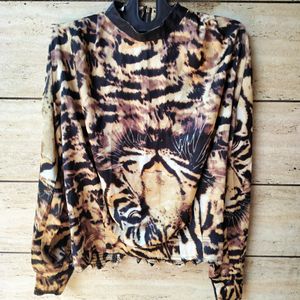 Beautiful Tiger Print Top