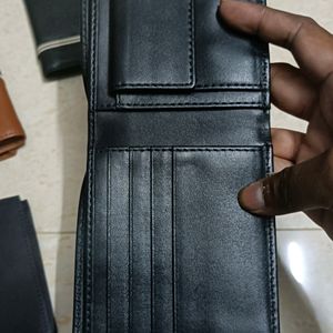 Authentic leather Wallet