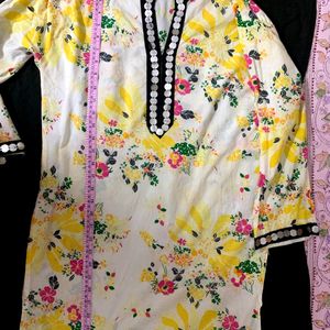 Beautiful Floral Kurta