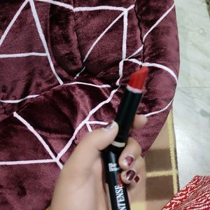 Blue Heaven Intense Matte Lipstick - Ruby Red 311