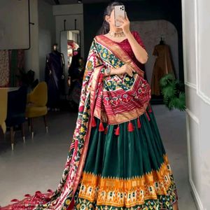 Albela Patola Lehenga