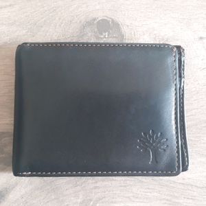 Woodland Men's leather black purse