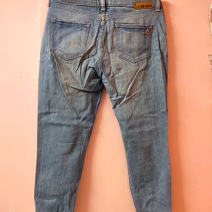 Classic Blue Levi's Jeans Straight Cut Low-Waist