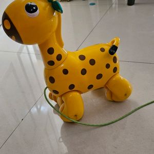 Girrafe PULL ALONG TOY FUNSKOOL