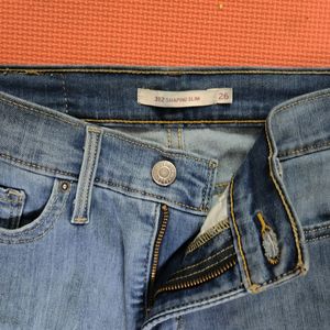 Levi's Blue Jeans (Women's)