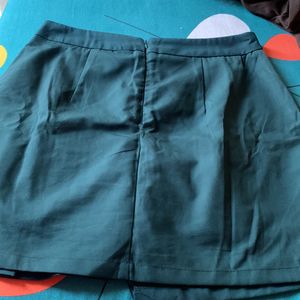 Women Solid Skorts Green Skirt