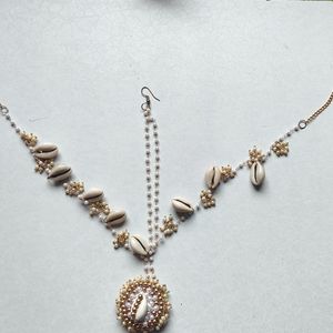 Cowrie Shell Jewelery