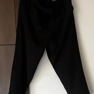 H&M Ankle Length Trousers