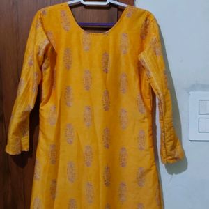 Women Kurti Top