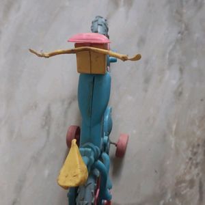 Cycle Toy