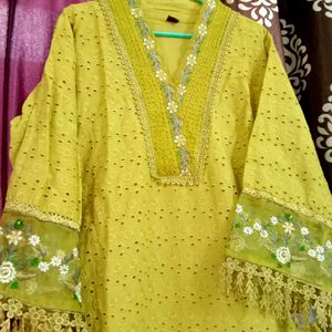 Pakistani Suit Set