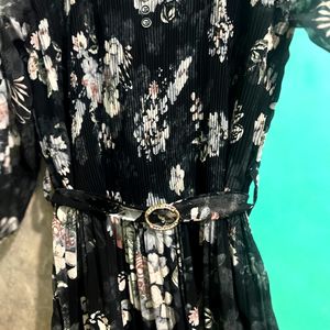 Pleated Floral Dress XXL