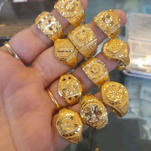Original 22 Carat Pure Gold Ring