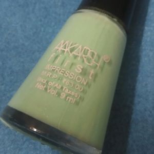 Fluorocent Green Nailpaint