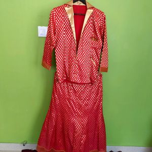 Benarasi Silk Lehenga With Blezzer/New W TAg