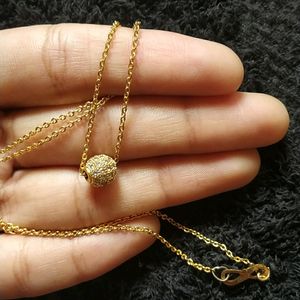 Cute Golden Daily Wear Necklace
