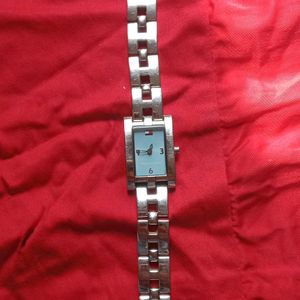 OG TOMMY HILFIGER Women's Wrist Watch