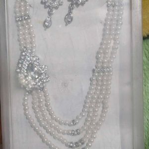 Pearl Set With Earings