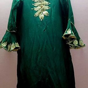 Beautiful Green Embroidery Suit 💚💛