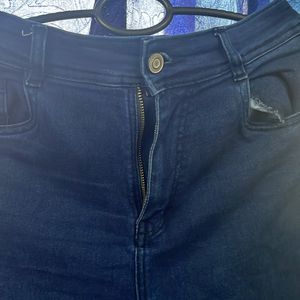 Navy blue skinny jeans (Miss Chase)