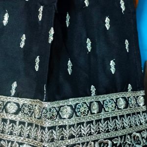 very beautiful heavy party wear kurti pant Dupatta