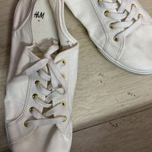 H&M White Canvas Shoes